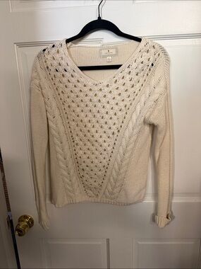 ruby moon Cream V-Neck Open Cable Knit Sweater